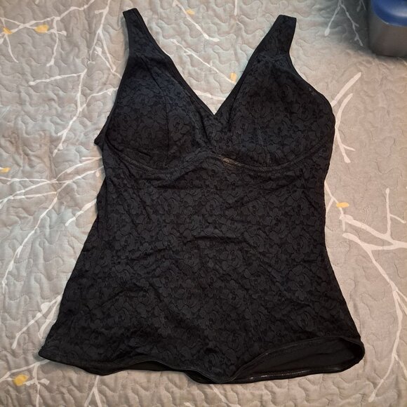 Other - Black Lace cami shaper 2XL NEW
